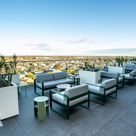 Holiday Inn Werribee By Ihg Экстерьер фото