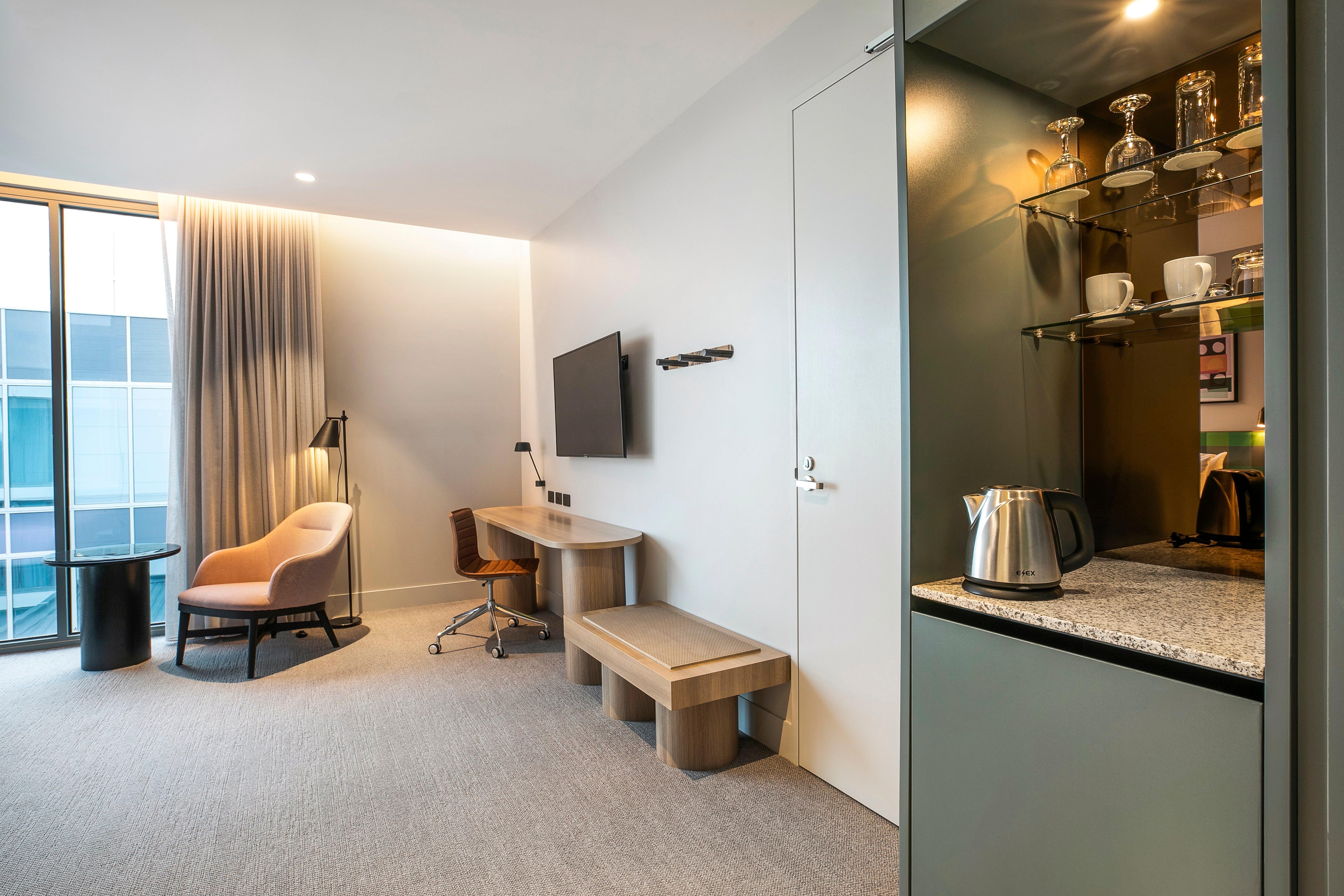 Holiday Inn Werribee By Ihg Экстерьер фото